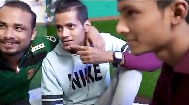 Owner aunty inka kuthuru tho gumpu dengulata sex film